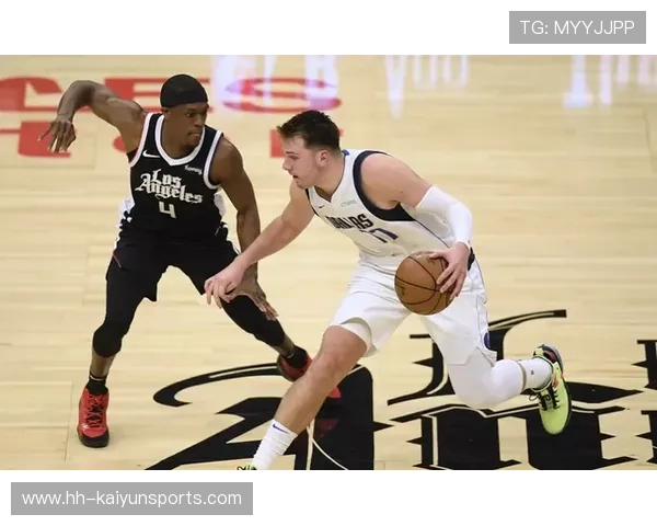NBA球队通过“弱侧站位截图库”统一防守标准